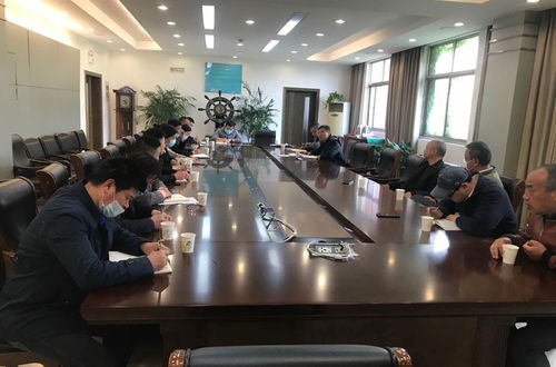 后勤服務(wù)集團(tuán)召開校園食品安全工作會議紀(jì)實(shí)